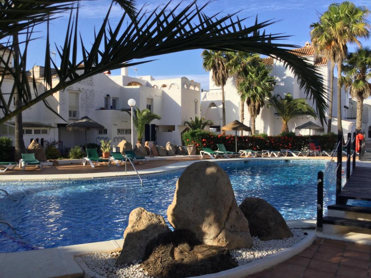 Bajó En El Campo De Golf, Orientación Ideal Todo El Año Piscina-terraza Solárium-wifi-sat Roquetas de Mar